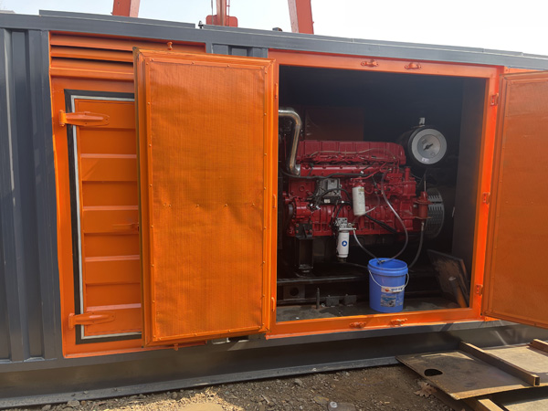 中原哪些因素会影响 200KW 柴油发电机的燃油消耗率？